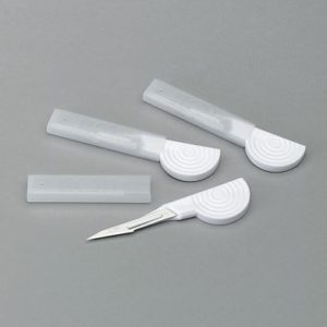 Small Disposable Scalpel No.15a (Pack of 10)