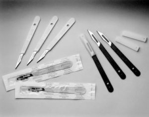 Sterile Disposable Scalpels Shape 22 (Pack of 10)